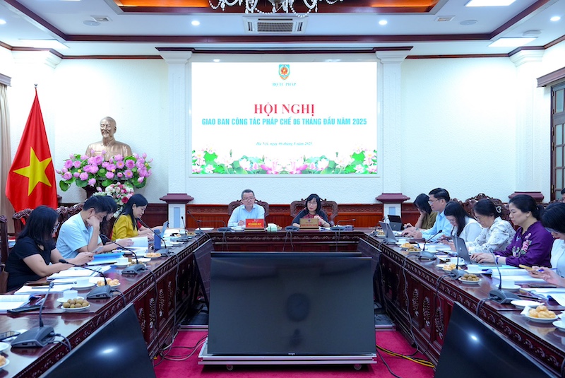 Đổi mới căn bản công tác xây dựng và thi hành pháp luật tạo động lực phát triển đất nước